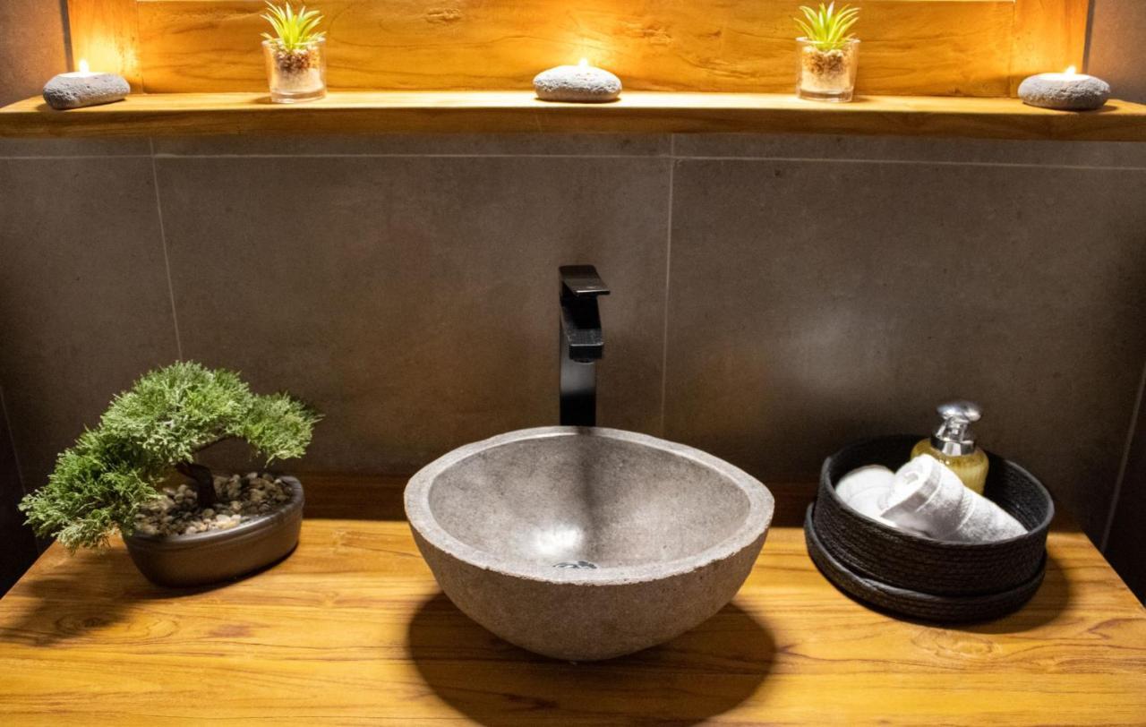 Le Bois Boheme- Suite & Spa Privatif Nîmes Extérieur photo
